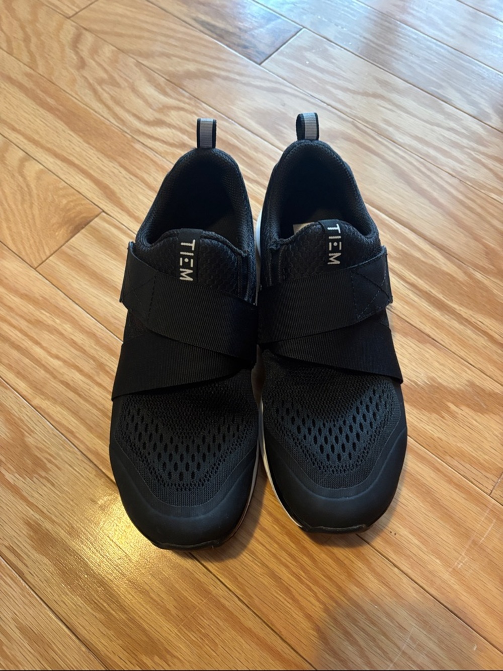 Women’s Black Tiem Spin Shoes